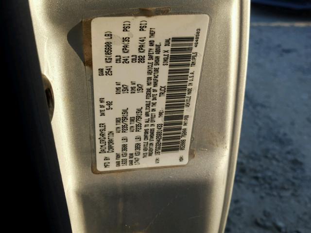 1B7GG32N42S691433 - 2002 DODGE DAKOTA SPO SILVER photo 10