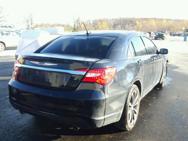 1C3BC8FG6BN615472 - 2011 CHRYSLER 200 S BLACK photo 4