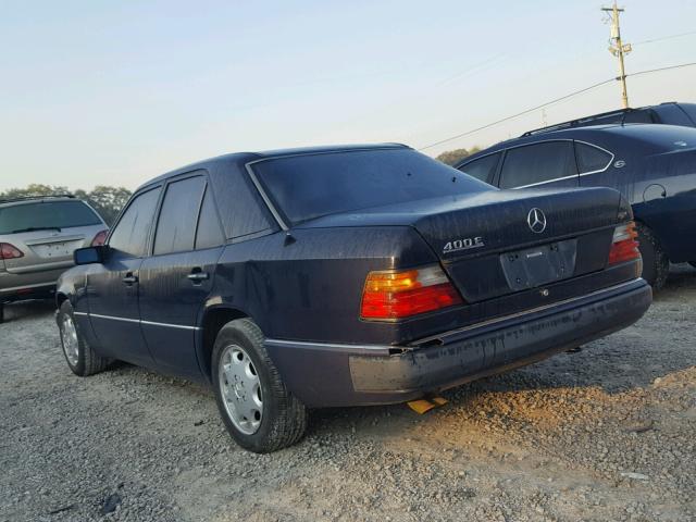 WDBEA34E5PB897713 - 1993 MERCEDES-BENZ 400 E BLUE photo 3