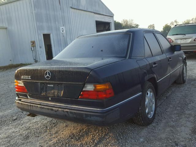 WDBEA34E5PB897713 - 1993 MERCEDES-BENZ 400 E BLUE photo 4