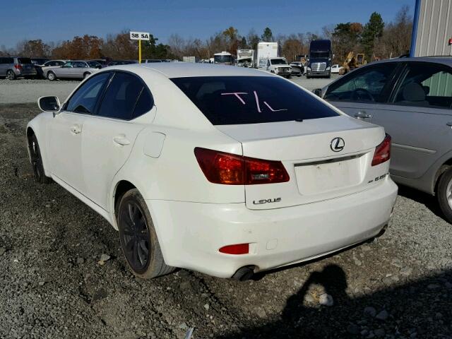 JTHCK262X65004305 - 2006 LEXUS IS 250 WHITE photo 3