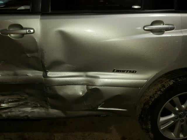 JTEEW21A760028440 - 2006 TOYOTA HIGHLANDER SILVER photo 10