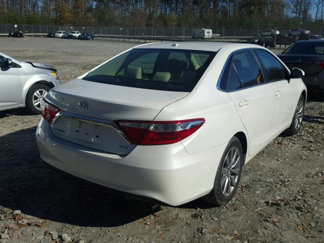 4T1BF1FK8GU570252 - 2016 TOYOTA CAMRY LE WHITE photo 4