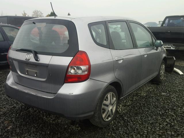 JHMGD37477S003178 - 2007 HONDA FIT GRAY photo 4