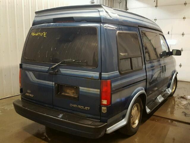 1GBEL19WXXB110759 - 1999 CHEVROLET ASTRO BLUE photo 4