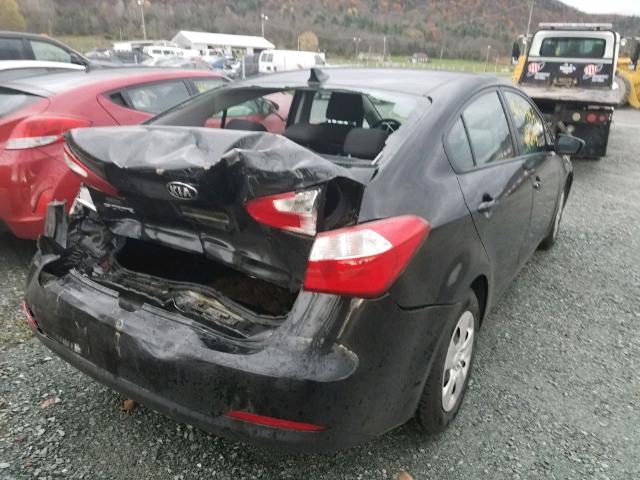 KNAFK4A63E5156829 - 2014 KIA FORTE LX BLACK photo 4