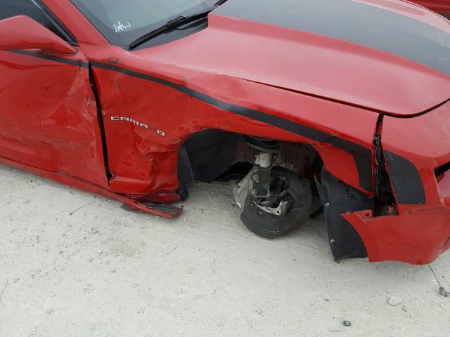 2G1FA1ED9B9166527 - 2011 CHEVROLET CAMARO LS RED photo 9