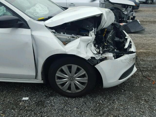 3VW1K7AJ1EM322520 - 2014 VOLKSWAGEN JETTA BASE WHITE photo 9
