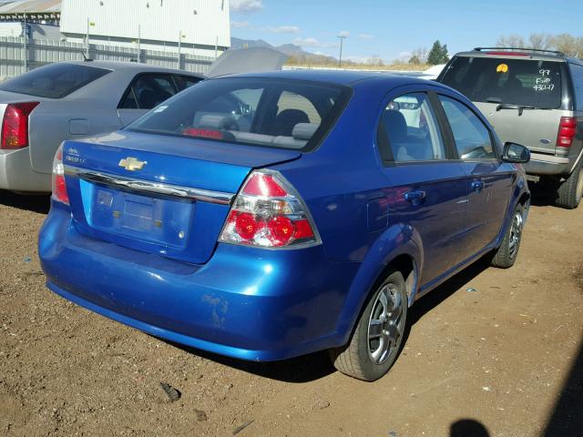 KL1TD56E29B307924 - 2009 CHEVROLET AVEO BLUE photo 4