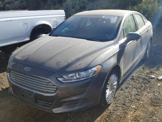 3FA6P0UU8GR357168 - 2016 FORD FUSION S H GRAY photo 2