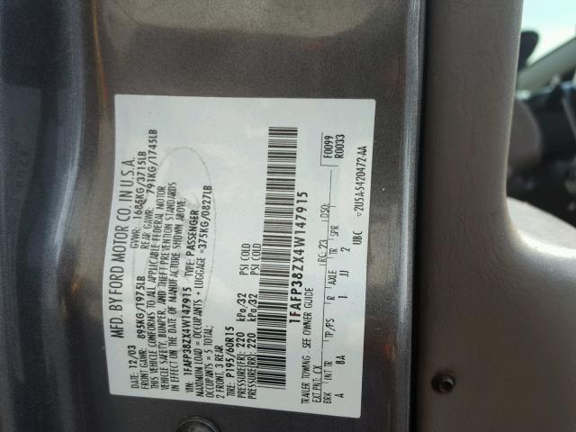 1FAFP38ZX4W147915 - 2004 FORD FOCUS ZTS GRAY photo 10