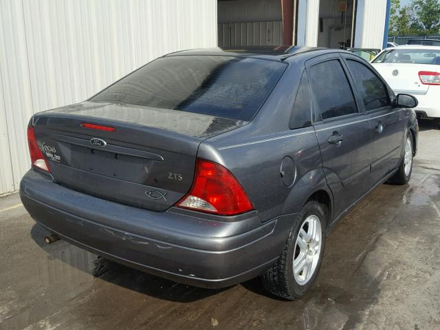 1FAFP38ZX4W147915 - 2004 FORD FOCUS ZTS GRAY photo 4