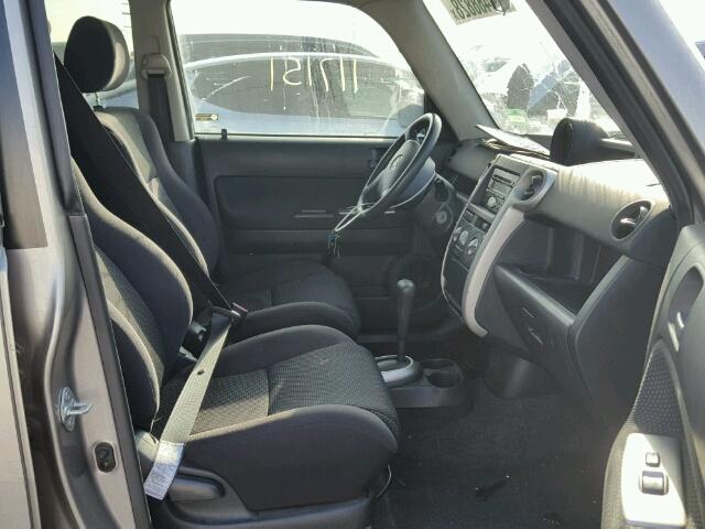 JTLKT324X54007110 - 2005 TOYOTA SCION XB Күміс фото 5