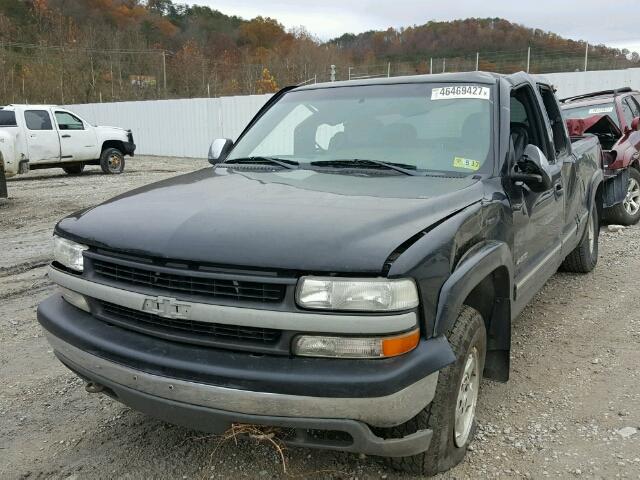 1GCEK19T21E113990 - 2001 CHEVROLET SILVERADO BLACK photo 2