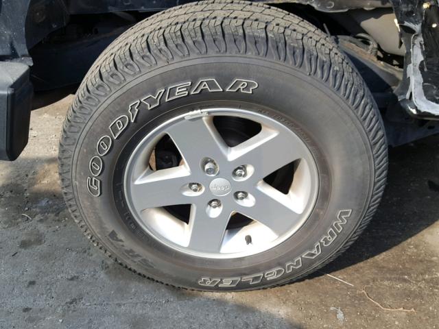 1C4AJWAG4DL587467 - 2013 JEEP WRANGLER S BLACK photo 9