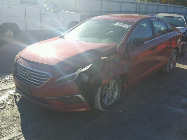 5NPE24AF2GH366114 - 2016 HYUNDAI SONATA SE RED photo 2