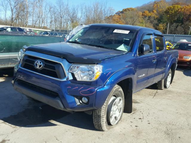 5TFLU4EN4FX143658 - 2015 TOYOTA TACOMA DOU BLUE photo 2