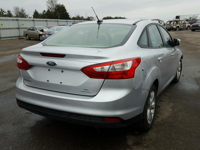 1FADP3F23DL335030 - 2013 FORD FOCUS SE SILVER photo 4