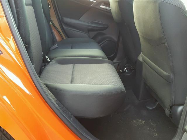 3HGGK5H48JM703214 - 2018 HONDA FIT LX ORANGE photo 6