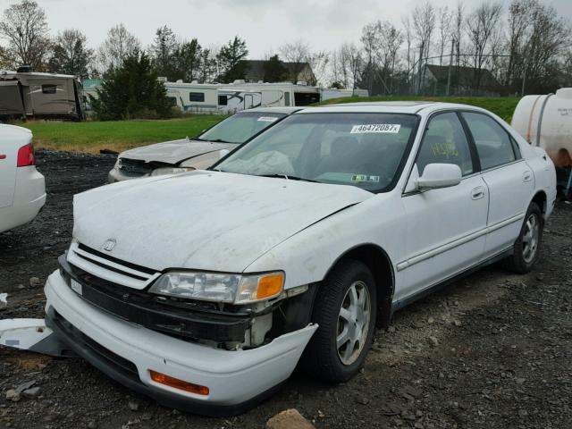 1HGCD5659SA035541 - 1995 HONDA ACCORD EX WHITE photo 2