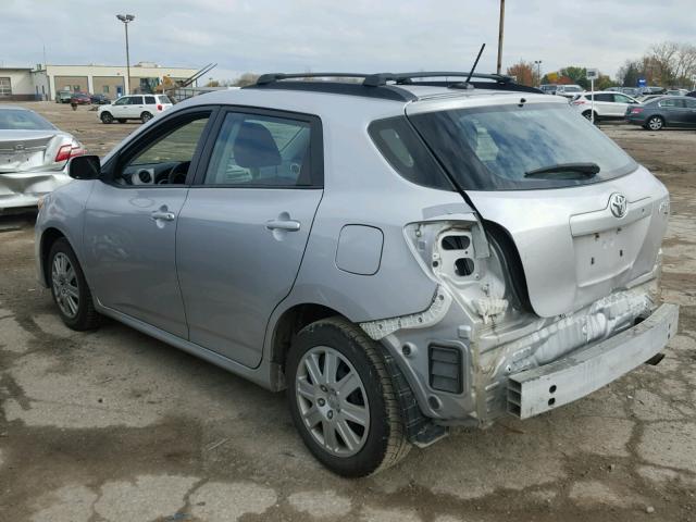 2T1KU4EE0CC765695 - 2012 TOYOTA COROLLA MA SILVER photo 3