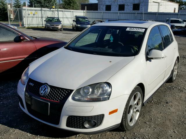 WVWHV71K38W093005 - 2008 VOLKSWAGEN GTI WHITE photo 2