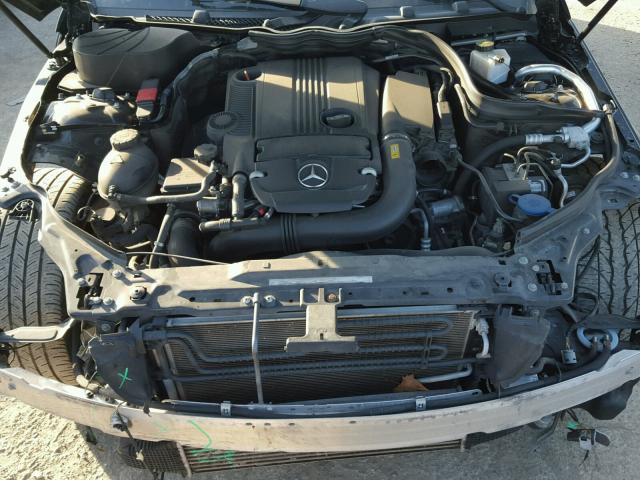 WDDGJ4HB3DF960382 - 2013 MERCEDES-BENZ C 250 BLACK photo 7