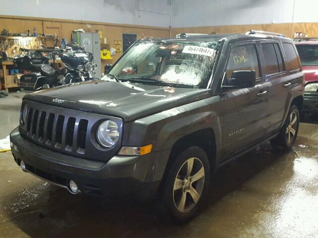 1C4NJRFB8GD658488 - 2016 JEEP PATRIOT LA GRAY photo 2