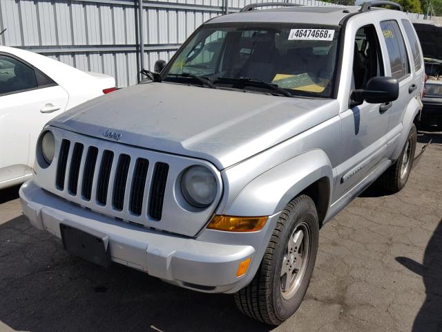 1J4GK38K45W652098 - 2005 JEEP LIBERTY RE GRAY photo 2