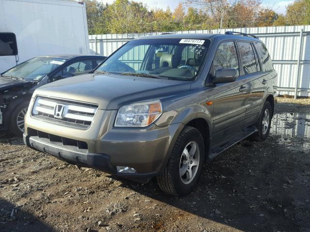 5FNYF18527B027610 - 2007 HONDA PILOT EXL GREEN photo 2