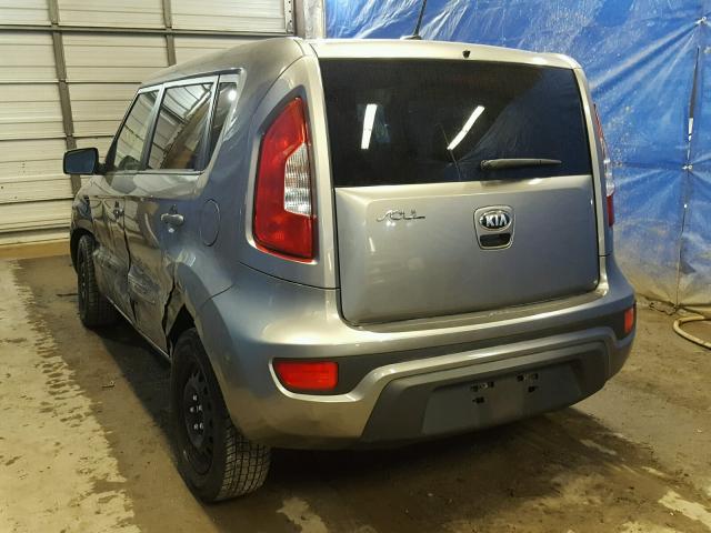 KNDJT2A51D7530217 - 2013 KIA SOUL SILVER photo 3