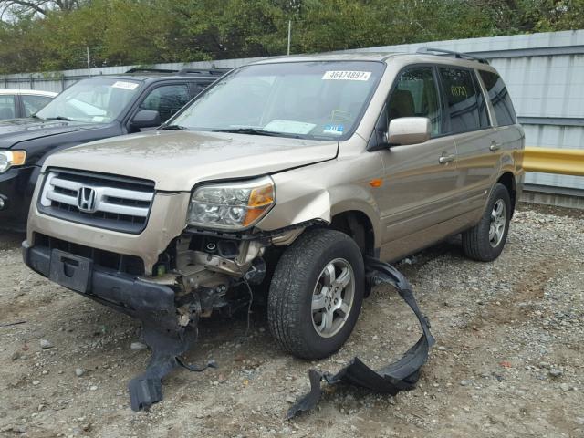 5FNYF18426B016810 - 2006 HONDA PILOT EX GOLD photo 2