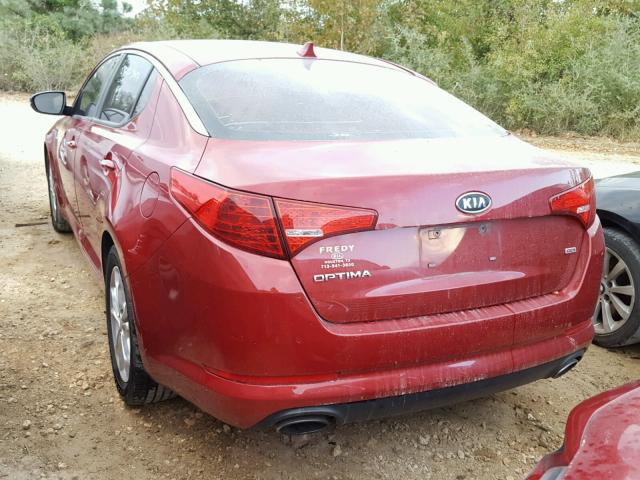 5XXGM4A74CG039487 - 2012 KIA OPTIMA LX RED photo 3