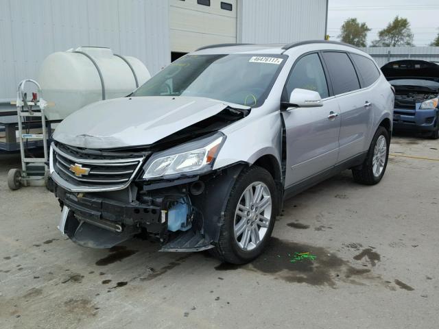 1GNKVGKD5EJ262642 - 2014 CHEVROLET TRAVERSE L SILVER photo 2