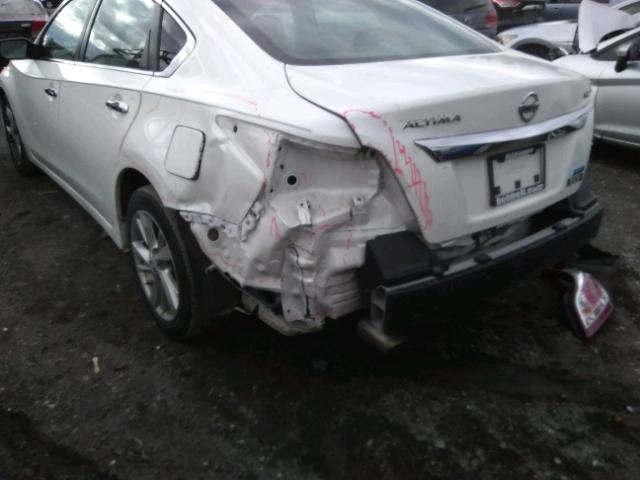 1N4AL3AP1DC137967 - 2013 NISSAN ALTIMA 2.5 WHITE photo 9