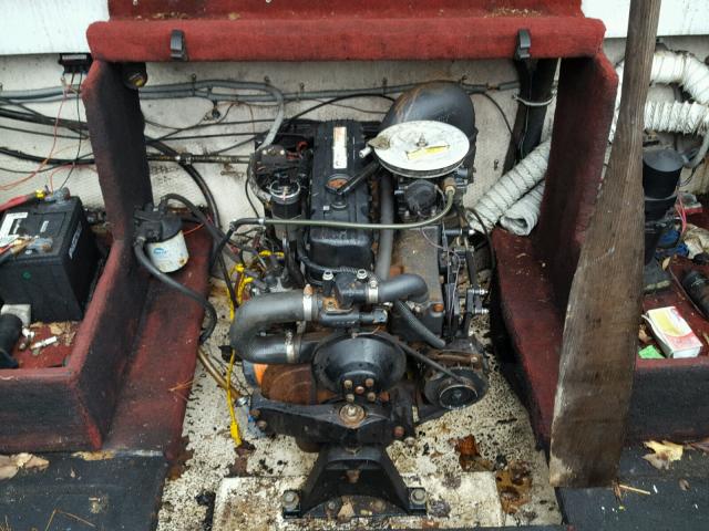 WELR1451L485 - 1985 WELLS CARGO BOAT RED photo 7