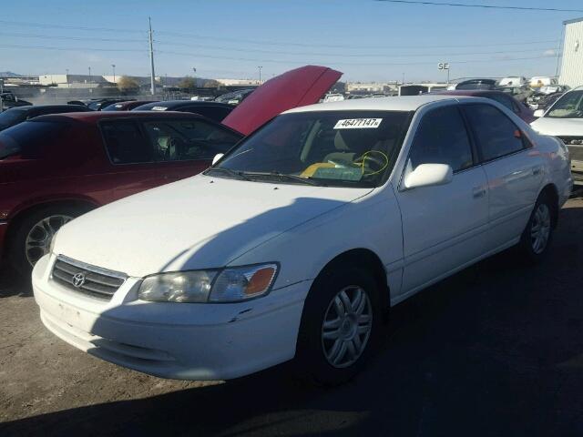 4T1BG28K61U824533 - 2001 TOYOTA CAMRY CE WHITE photo 2