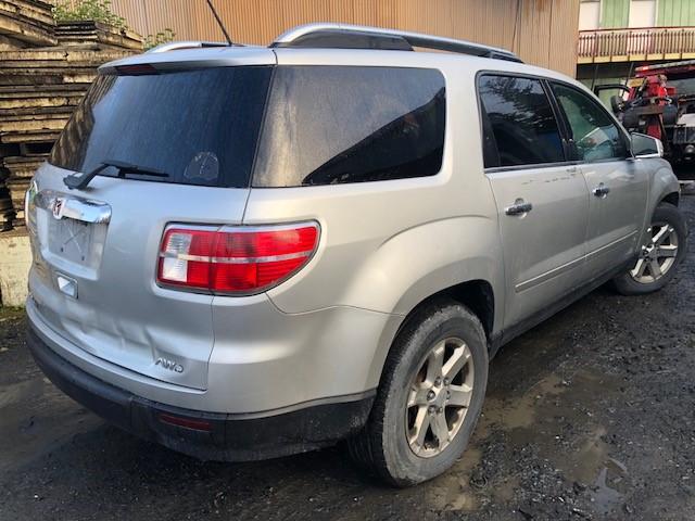 5GZEV23D69J134650 - 2009 SATURN OUTLOOK XR 银色 照片 4