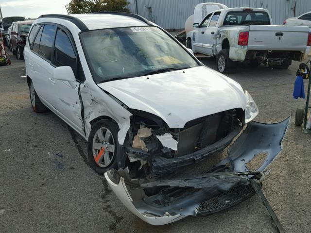 KNAFG526287149613 - 2008 KIA RONDO LX WHITE photo 1