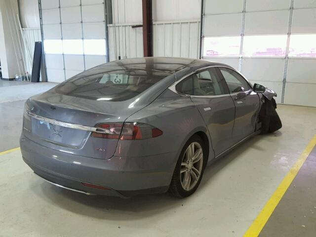 5YJSA1CP6DFP25341 - 2013 TESLA MODEL S GRAY photo 4