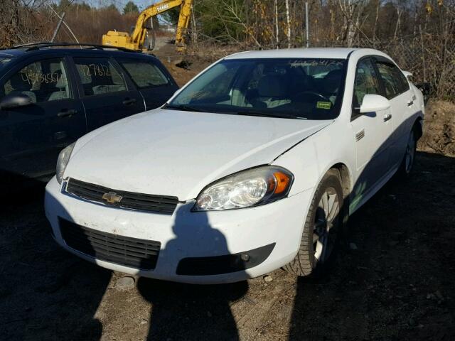 2G1WC5EM8A1258114 - 2010 CHEVROLET IMPALA LTZ WHITE photo 2