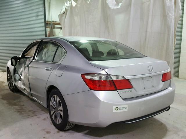 1HGCR2E33DA216783 - 2013 HONDA ACCORD LX GRAY photo 3