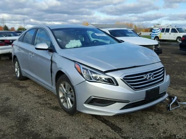 5NPE24AFXGH305982 - 2016 HYUNDAI SONATA SE SILVER photo 1