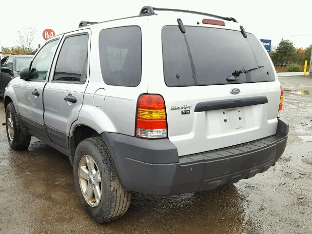 1FMYU03Z76KC86648 - 2006 FORD ESCAPE SILVER photo 3