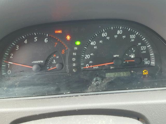 4T1BE32K42U594092 - 2002 TOYOTA CAMRY LE ვერცხლისფერი ფოტო 8