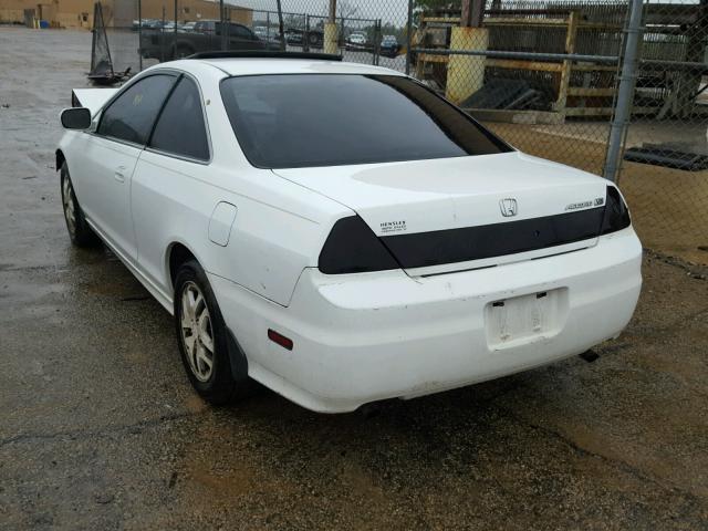 1HGCG22502A018641 - 2002 HONDA ACCORD EX WHITE photo 3