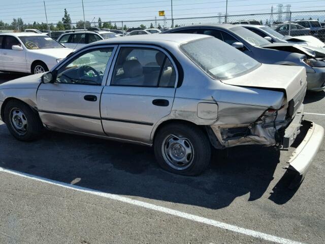 1NXBA02EXTZ479020 - 1996 TOYOTA COROLLA GOLD photo 9