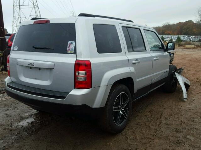 1J4NT1GA2BD132376 - 2011 JEEP PATRIOT SP SILVER photo 4