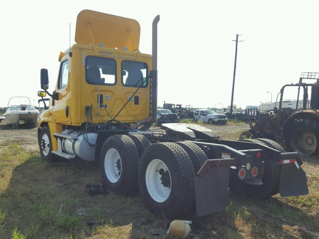 1FUJGEDV7BSAX7146 - 2011 FREIGHTLINER CASCADIA 1 YELLOW photo 3