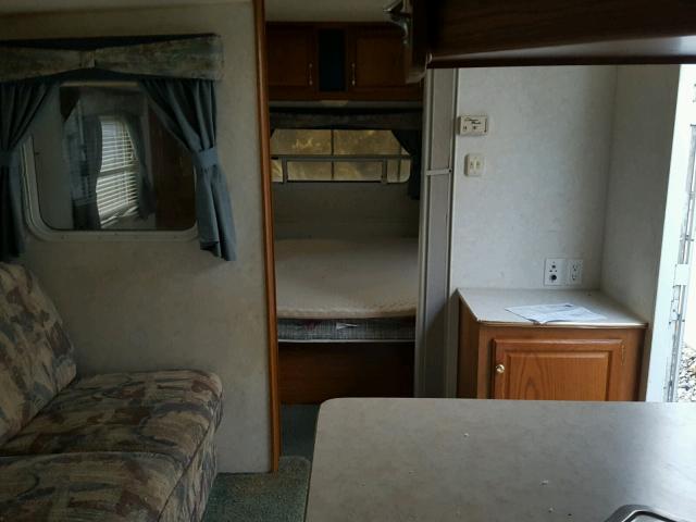 1EC1W372XX2889202 - 1999 FLEE PROWLER WHITE photo 5